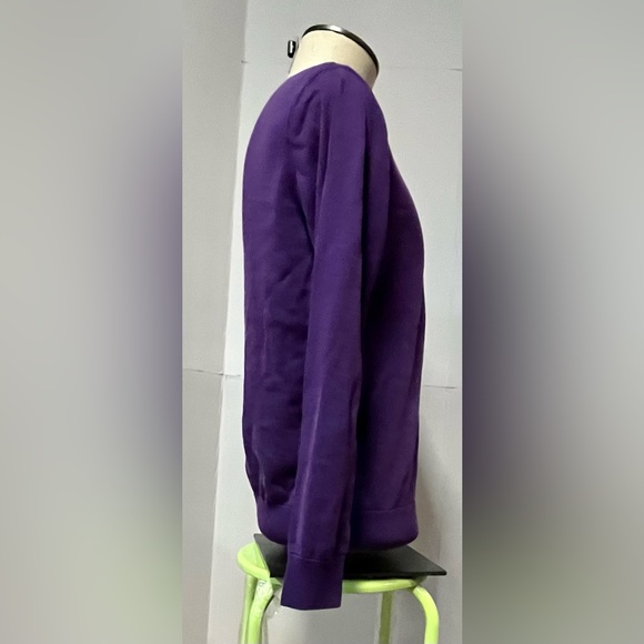 LACOSTE Men’s Purple V-neck Sweater Size: 5 - Picture 4 of 8